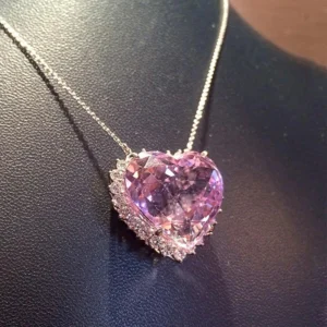 Huitan Chic Heart Necklace with Pink Cubic Zirconia Stylish Women Accessories for Party Fancy Love Gift Statement Jewelry 2021